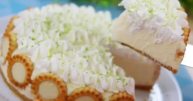 Sobremesas Doces: Torta de Limão com Chantilly