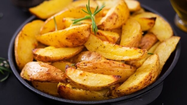 Receitas Rápida e Fácil: Batata de Forno: Receita Simples e Saborosa