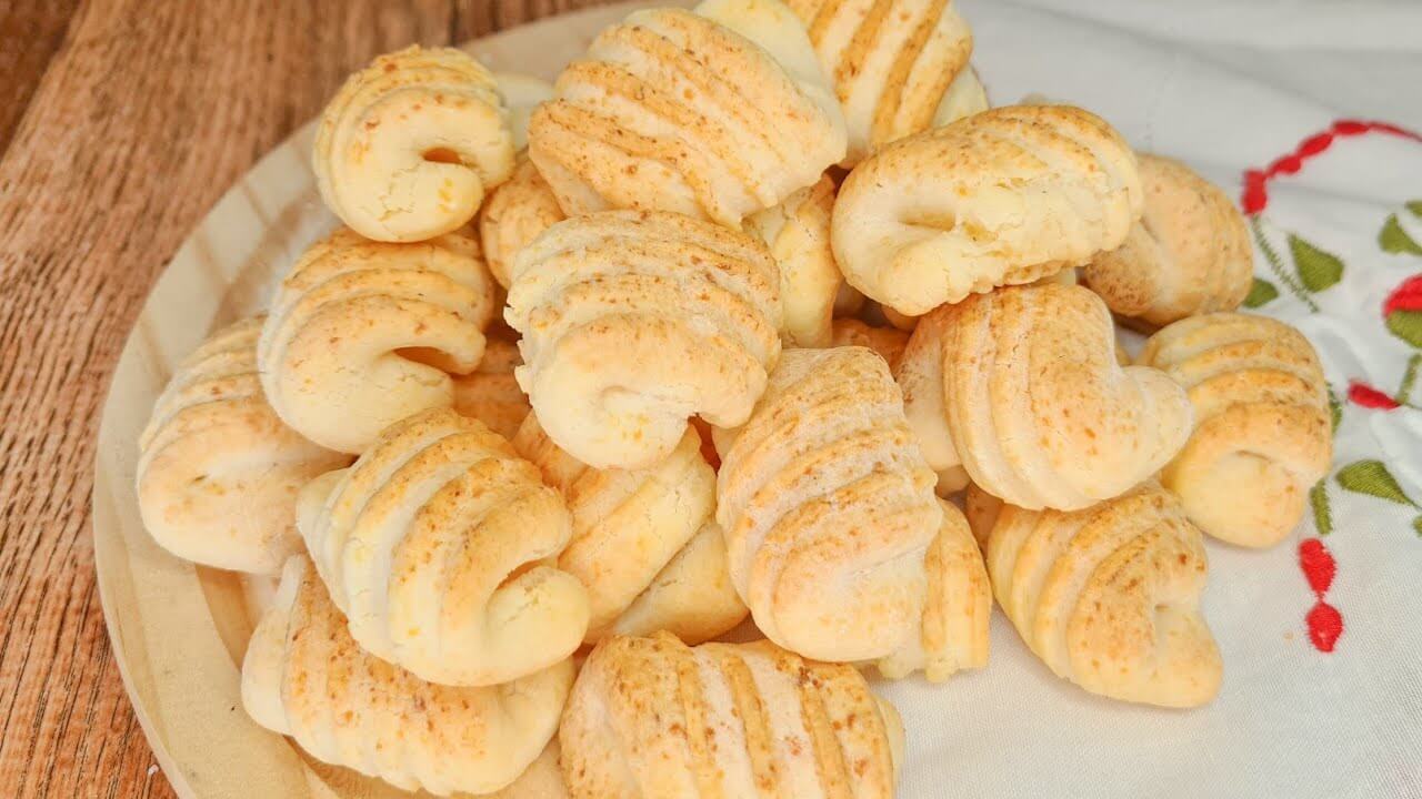 Biscoito de Queijo com Nata 