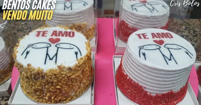 Bolos: Bolo Bentô Cake de Chocolate com Recheio de Leite Ninho