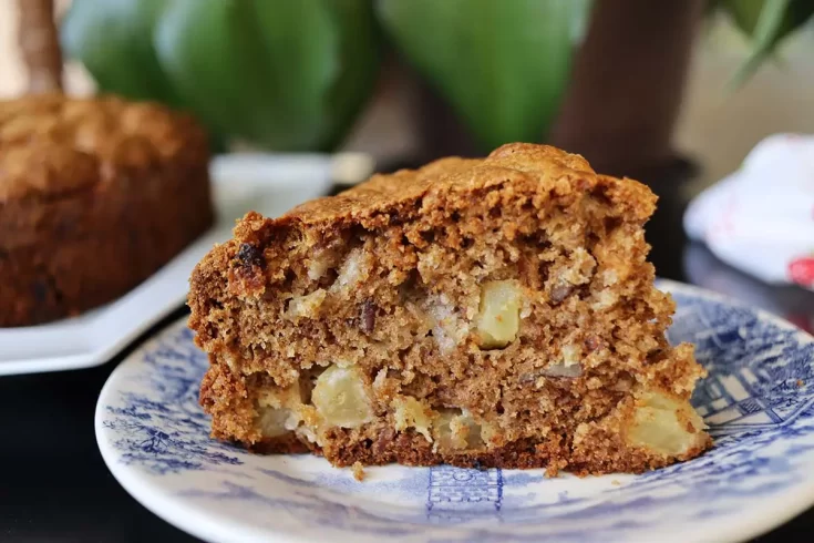 Bolo de Maçã com Nozes