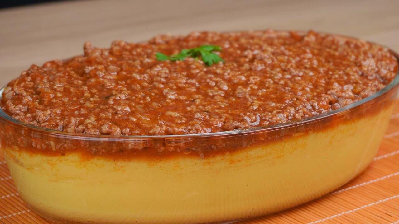 Polenta com Carne Moída 