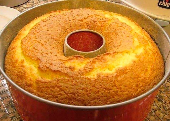 Bolo de Laranja Fofinho e Molhadinho 