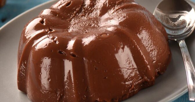 Sobremesas Doces: Pudim de Chocolate Cremoso