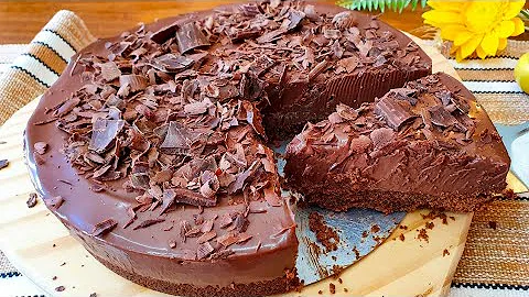 Torta de Chocolate Cremosa: Receita Fácil e Deliciosa 