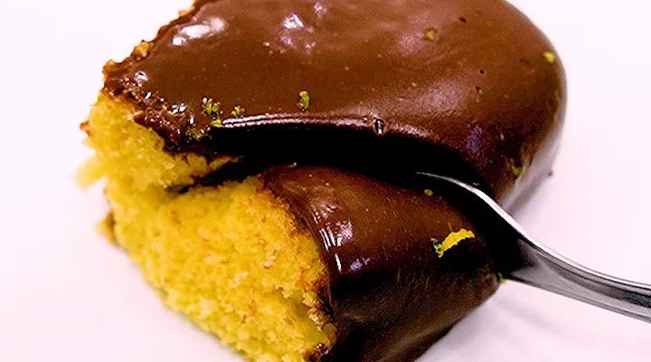 Bolo de Laranja com Chocolate 