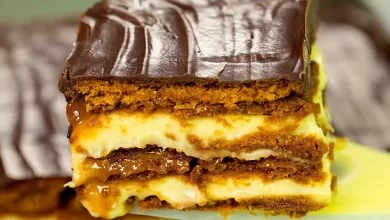 Bolo de Snickers Sem Forno Uma Delícia Irresistível