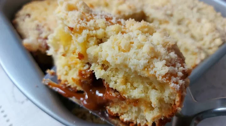 Receita de Cuca Gaúcha com Doce de Leite 