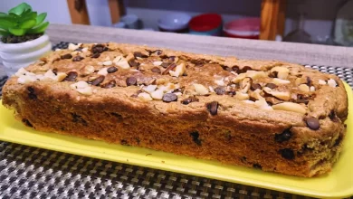 Bolo de Banana com Chocolate e Castanhas Receita Sem Glúten e Feita com Farinha de Aveia