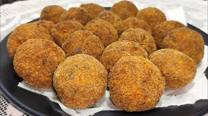 Bolinho de Carne com Pão Amanhecido só faça 