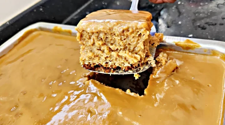 Bolo de Churros com Doce de Leite da Vovó 