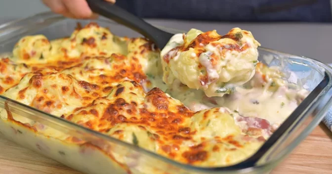 Receitas Rápida e Fácil: Couve-Flor Gratinada com Molho Branco e Bacon uma Delícia Veja