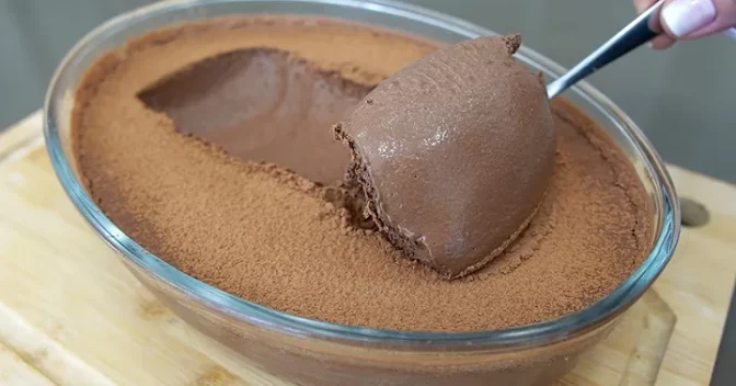 Sobremesas Doces: Mousse de Chocolate Cremosa em 5 Minutos se Surpreenda com essa Delícia