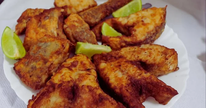 Receitas Rápida e Fácil: Peixe Frito Empanado Crocante, Dica para a Farinha Não Queimar no Óleo