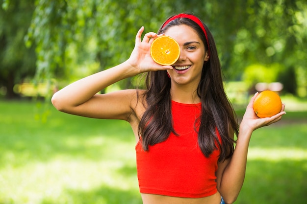 : Os 13 Benefícios da Laranja para a Sua Saúde! Conheça as Propriedades Surpreendentes dessa Fruta Cítrica 