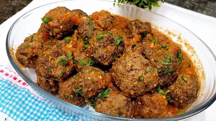 Almôndegas Suculentas Sem Fritura, Perfeito para um Almoço Simples