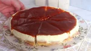 Torta de Ricota com Calda de Frutas, Essa Sobremesa é uma Delícia