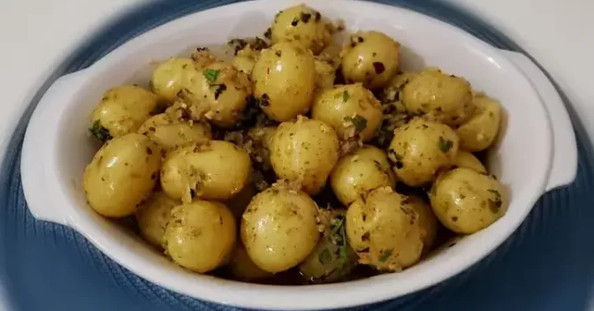 Receitas Rápida e Fácil: Batata Calabresa, Um Aperitivo Irresistível Veja