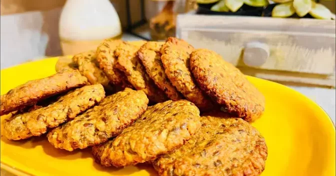 Receitas Saudáveis: Biscoitos Saudáveis de Linhaça, Amendoim e Frutas Secas, Deliciosos e Nutritivos