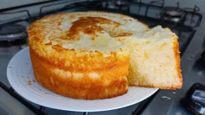 Bolo de Maizena sem Forno com Coco, Nunca Mais vai Querer Pão