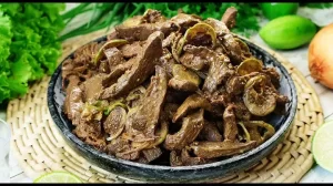 Fígado com Jiló, Receita Tradicional de Boteco Mineiro