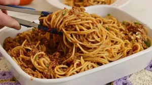 Macarronada à Bolonhesa Simples, Deliciosa e Fácil de Fazer