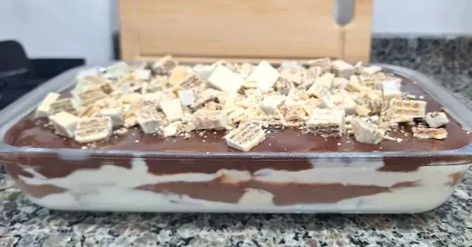 Sobremesas Doces: Pavê de Bis com Chocolate Sobremesa Perfeita e Deliciosa