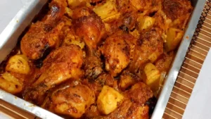 Coxa e Sobrecoxa Assada com Batatas: Dourada, Saborosa e Fácil de Fazer