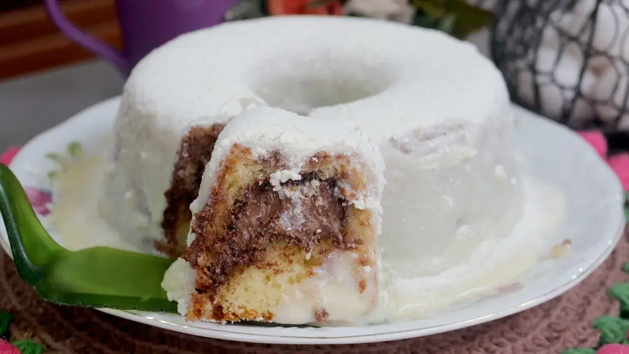 Bolo Trufado de Leite Ninho com Nutella: Rápido, Fácil e Irresistível