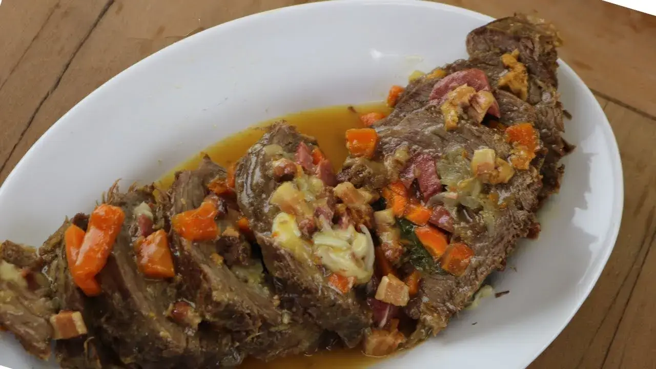 Maminha Recheada com Calabresa e Queijo: Simples, Suculenta e Irresistível