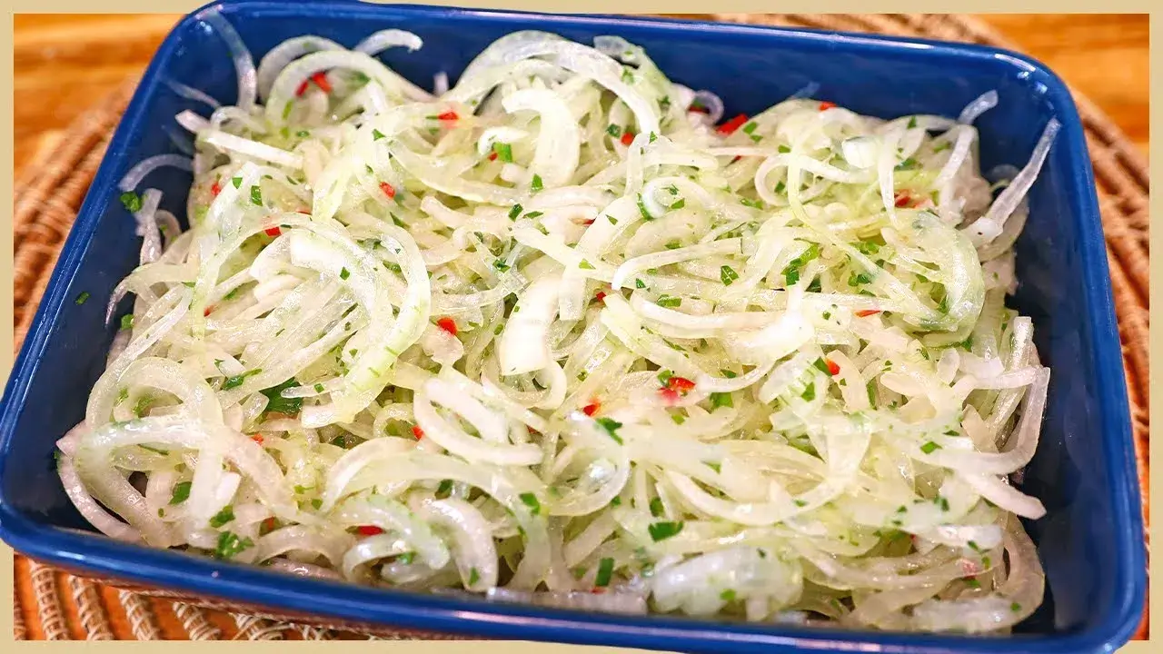 Salada de Cebola: O Segredo para o Churrasco Perfeito