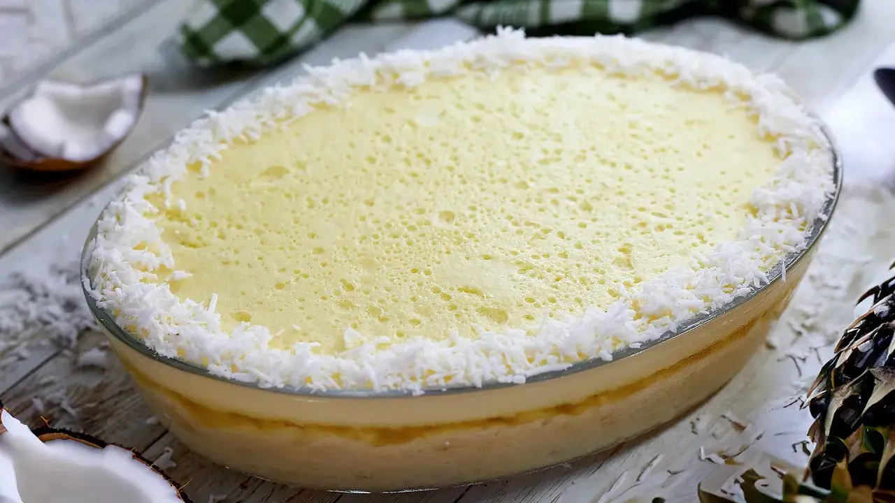 Sobremesa de Abacaxi com Coco Cremosa e Espumante, Uma Delícia Sem Amido Veja