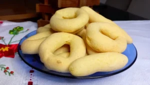 Biscoito de Polvilho com Fubá: A Receita Fácil que Vai te Surpreender