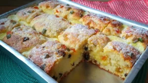 Bolo de Natal Amanteigado com Creme: Fácil, Rápido e Delicioso