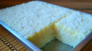 Bolo de Tapioca com Coco: Cremoso, Molhadinho e Fácil de Fazer em Casa