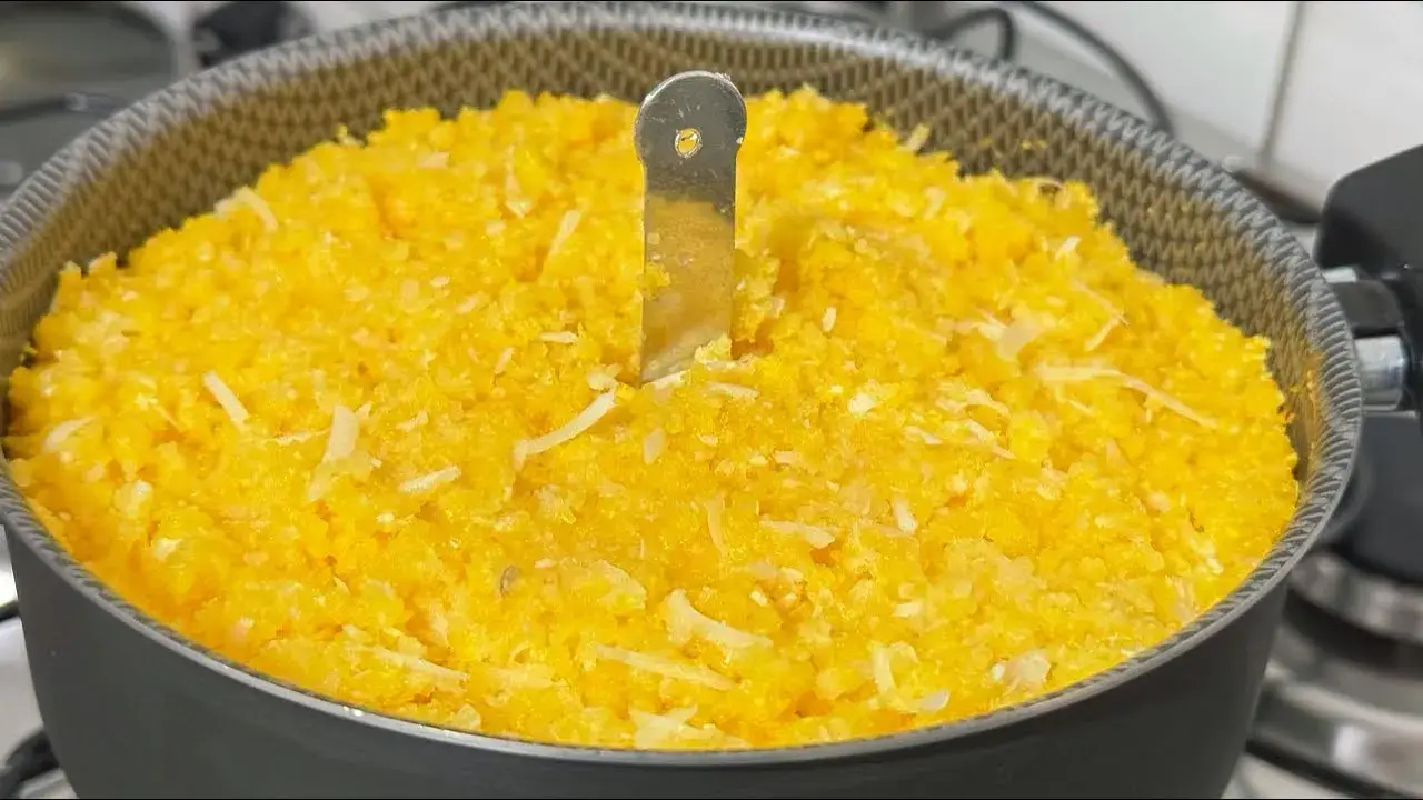 Cuscuz com Coco Molhadinho: O Segredo para um Café da Manhã Delicioso
