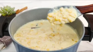 Mungunzá Cremoso de Milho Amarelo Que Derrete na Boca