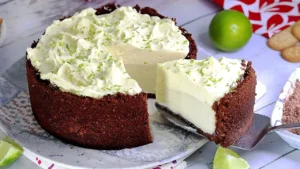 Torta de Limão com Cobertura de Creme: Uma Delícia com Toque Diferente
