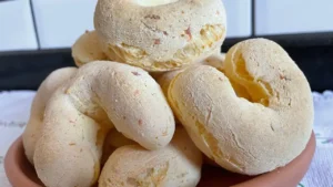 Biscoito de Queijo com Fubá que Derrete na Boca Vamos Fazer?