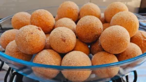 Bolinho de Chuva Sem Leite e Sem Trigo: Crocante por Fora e Fofinho por Dentro
