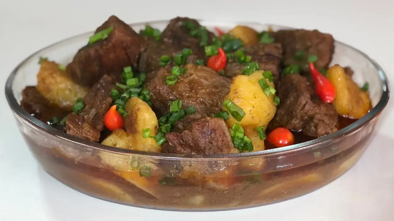 Carne de Panela com Batatas: O Segredo para um Prato Suculento e Prático