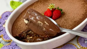 Pavê de Chocolate de Liquidificador: A Sobremesa Fácil e Cremosa que Você Precisa Experimentar