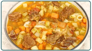 Sopa de Carne com Ossinho: O Segredo para um Prato Caseiro e Reconfortante