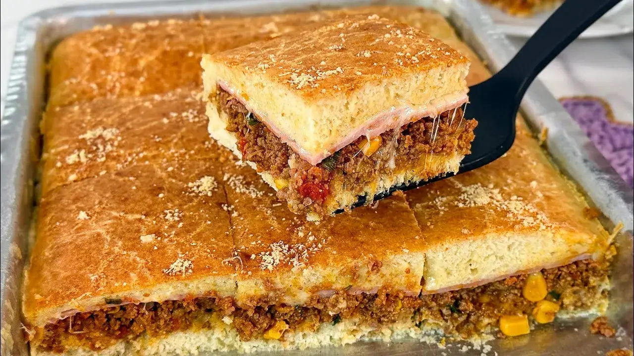 Torta de Carne Moída com Massa de Liquidificador: Um Lanche Prático e Saboroso