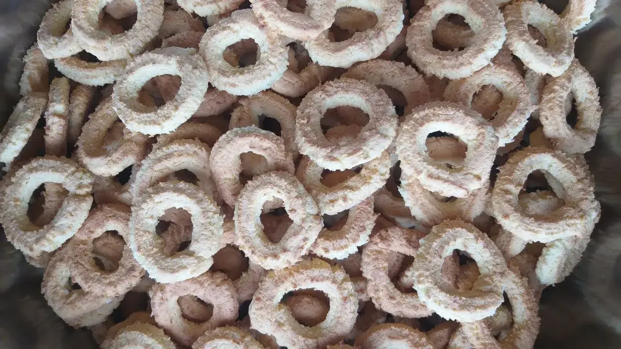 Biscoito de de Fubá com Coco Assado: Receita Tradicional que Rende Muito