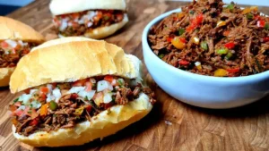 Carne Louca: Receita Tradicional para Recheios e Lanches