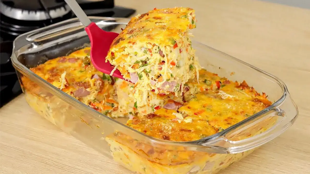 O Melhor Omelete de Forno com Frango Para Fazer com Sobras da Geladeira