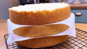 Massa de Pão de Ló Perfeita: Receita Fácil com Poucos Ingredientes