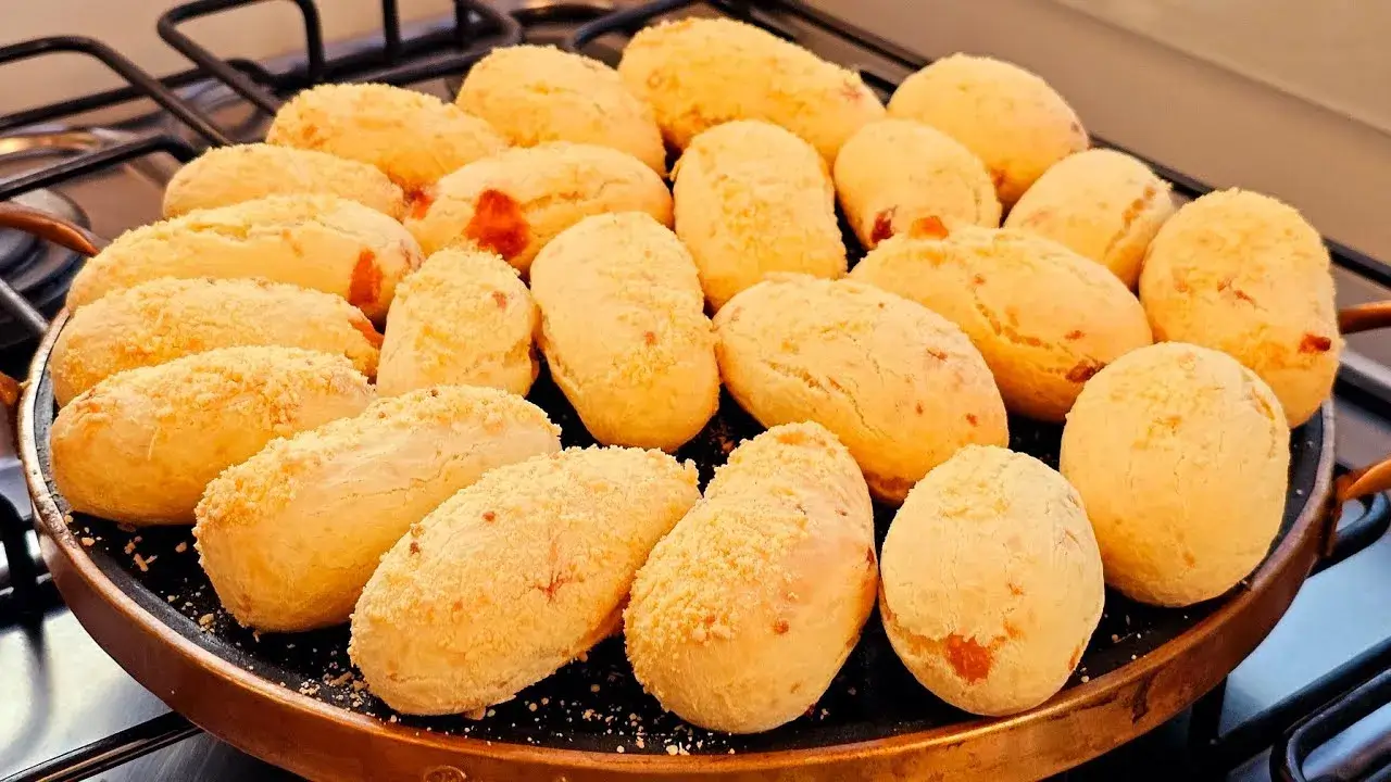 Biscoito de Polvilho com Parmesão: Receita Crocante e Macia