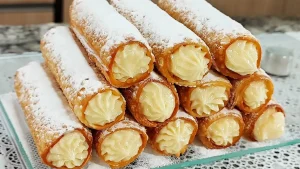 Canudinhos Recheados com Massa de Pastel